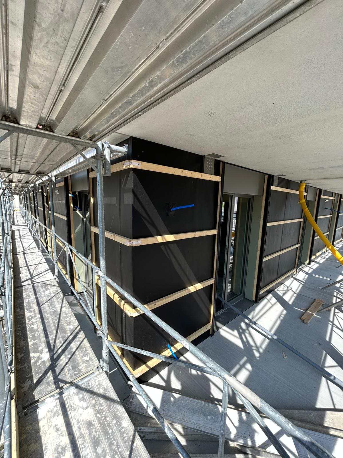 Pro montage 24 gallery image 19