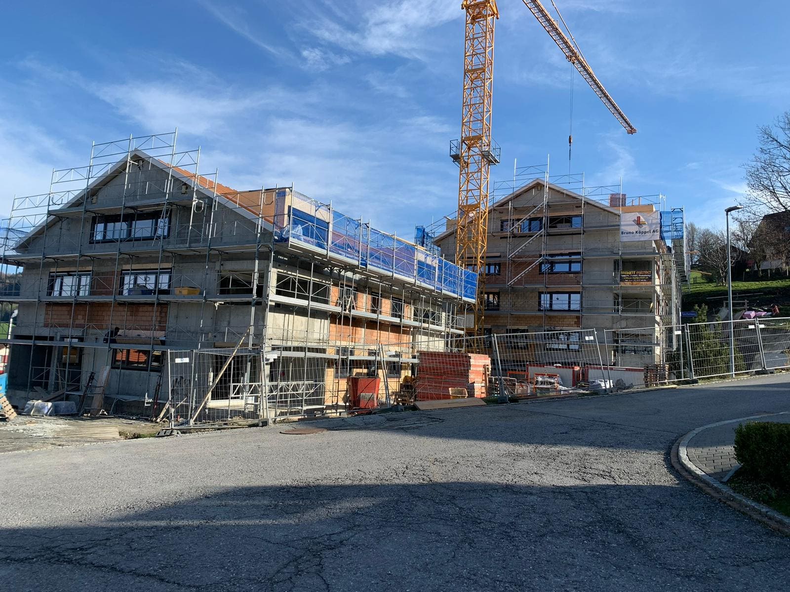 Pro montage 24 gallery image 21