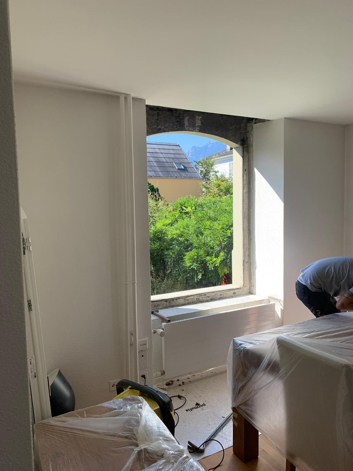 Pro montage 24 gallery image 27