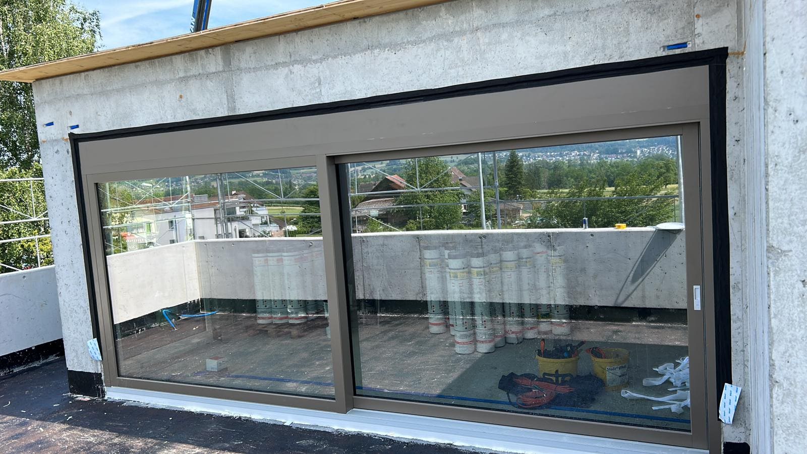 Pro montage 24 gallery image 9